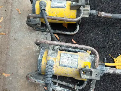 2 Oztec 3.2 oz Concrete Vibrators, View more