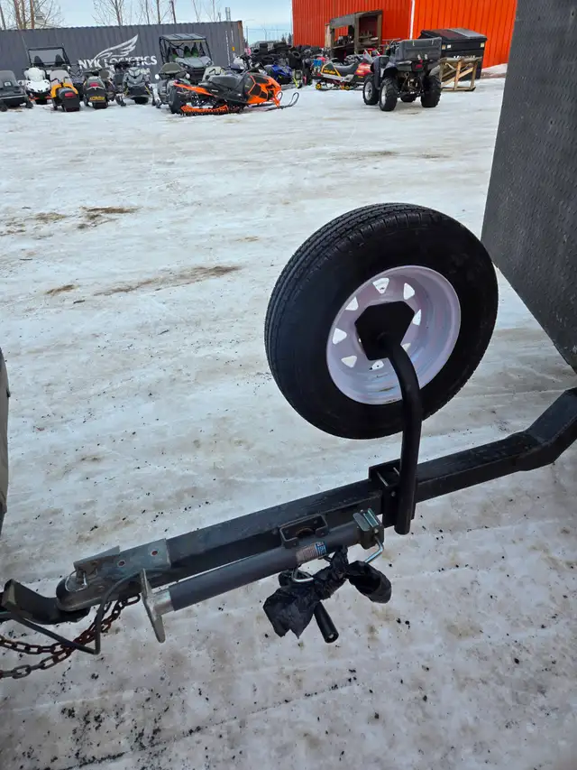FLAT BED SNOWMACHINE/UTILITY TRAILER with Loading Ramps $4,000 in Cargo & Utility Trailers in St. Albert - Image 6