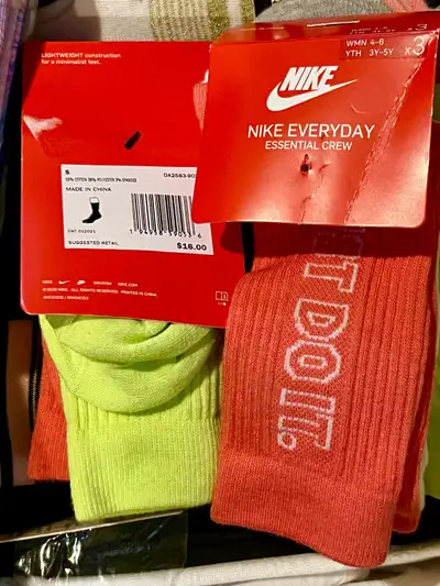NIKE  3-PACKS SOCKS 50% OFF BRAND NEW, View more