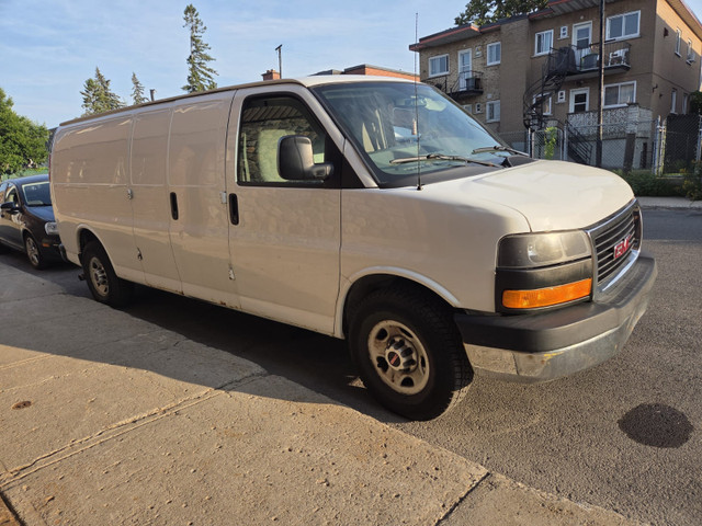 GMC Savana 2014 A vendre. 168000 Km dans Autos et camions  à Ville de Montréal - Image 2