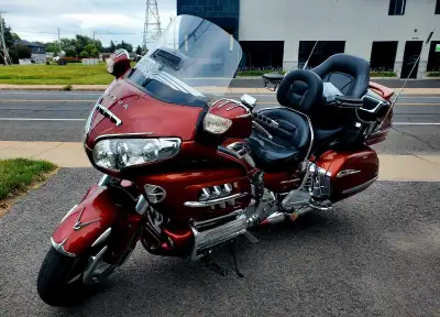 Honda goldwing 1800cc super clean