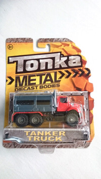 TONKA METAL TANKER TRUCK DIE CAST 2013