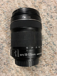 Canon EF-S 18-135mm 1:3.5-5.6 IS STM Lens Like new