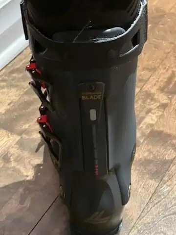 Ski Boots/Bottes de ski - Lange Shadow 120 LV GW 27.5 in Ski in City of Montréal - Image 6