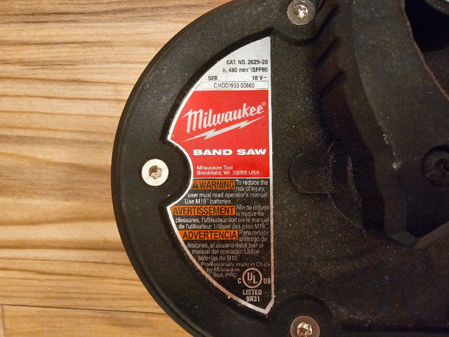 Milwaukee Tool Bandsaw (#2629-20) in Power Tools in Vancouver - Image 2