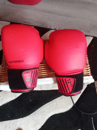 OUTSHOCK 12oz NEW Boxing  Gloves