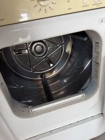 KENMORE DRYER WORKING PICK UP TODAY SELLING AS IS..., View more