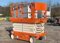 Snorkel 32' Electric Scissor Lift for Rent