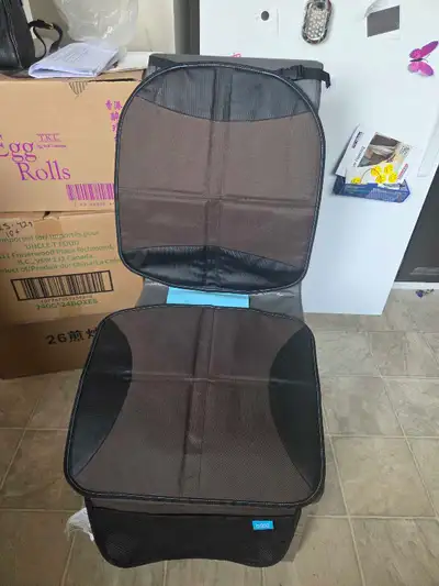 Like New High Quality Car Seat Protector Mat, View more