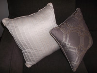 NEW   2 New Toss Cushions 16 x 16 $7. or 2/$12.