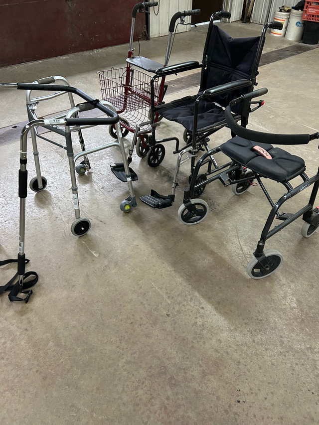 Wheel chair, walkers and bed safety bar in Health & Special Needs in Ottawa