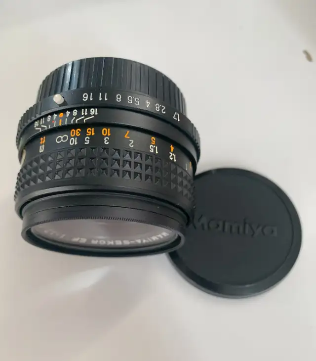 Mamiya Sekor EF 1 : 1.7  f= 50mm 49 ø Lens Made In Japan in Cameras & Camcorders in City of Toronto - Image 7