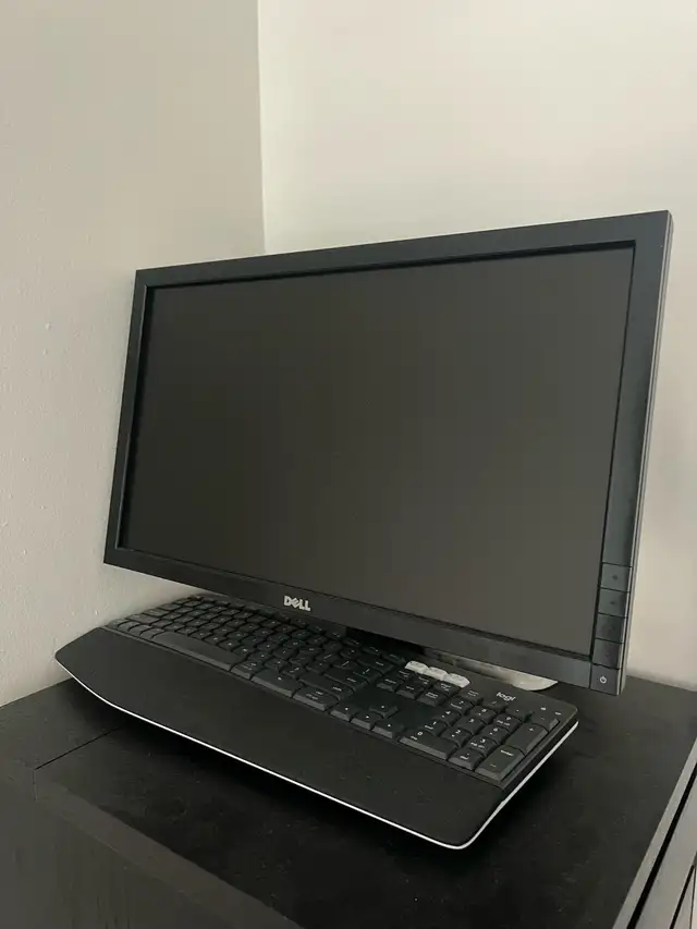 Computer 64385360521345120