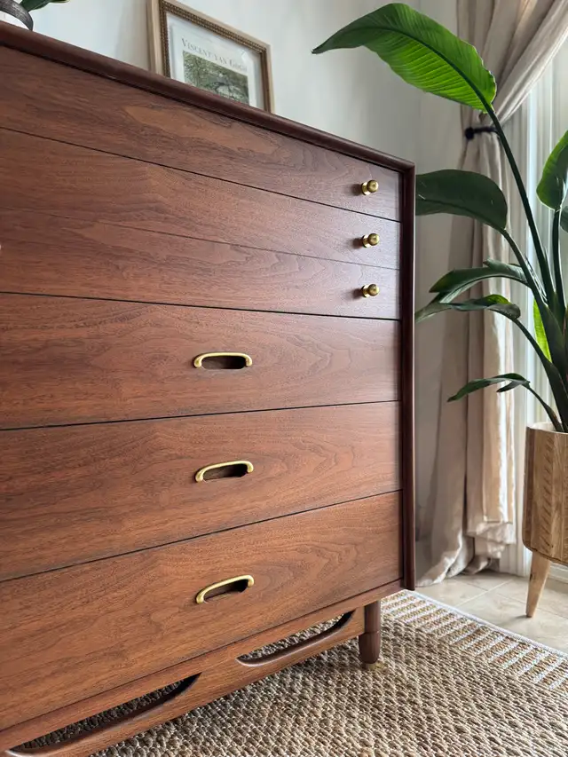 MCM 5 Drawer Vintage Dresser - Restored