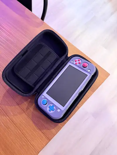 switch lite édition pokemon Zacian/ Zamazenta, View more