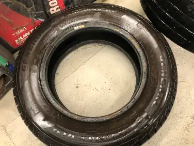 Selling set of 4 all season tires for 1998-2002 Toyota Corolla. All 4 tires are in good condition wi...