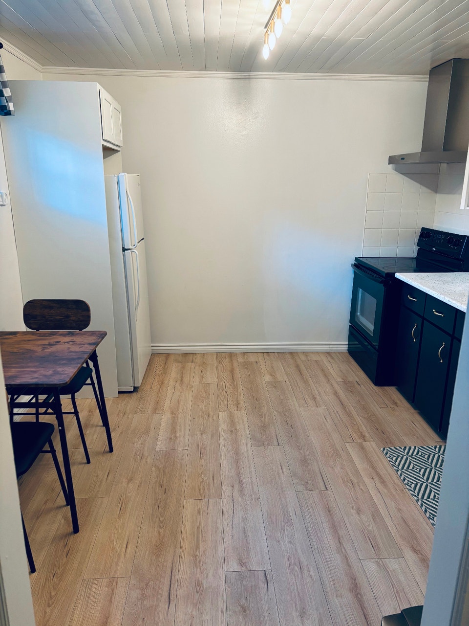 Apartment for Rent for Fall and Winter Semester 2