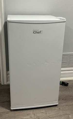 Master Chef | Refrigerators For Sale in Ontario | Kijiji Classifieds