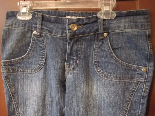Size 3 jeans both for $35 in Women's - Bottoms in Oshawa / Durham Region - Image 6