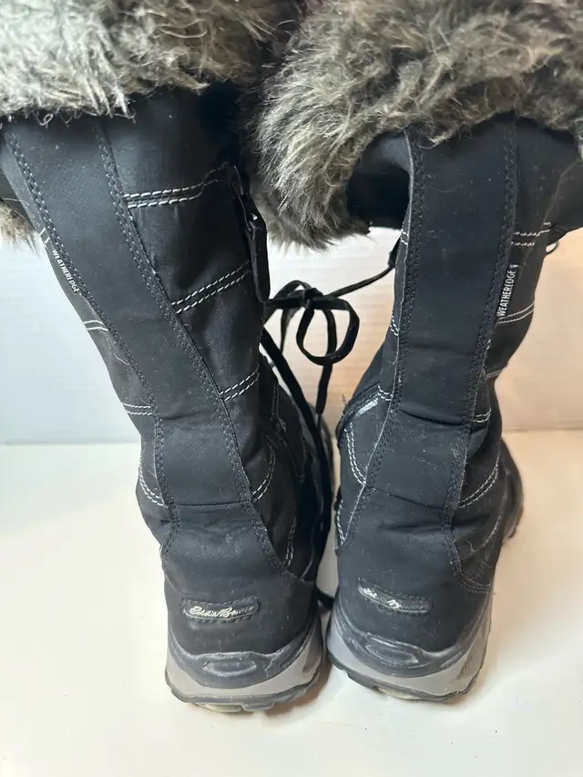 Eddie Bauer Winter Boots in Women's - Shoes in Calgary - Image 4