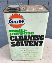Gulf vintage metal can.