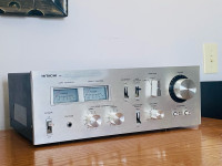 Vintage Hitachi HA-270 Integrated Stereo Amplifier - Serviced 