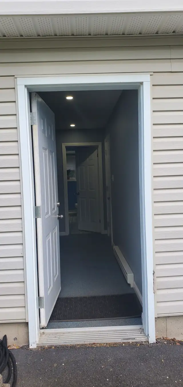 2 Beds, 1 bath, living, dining and kitchen at Fredericton South in Long Term Rentals in Fredericton - Image 21