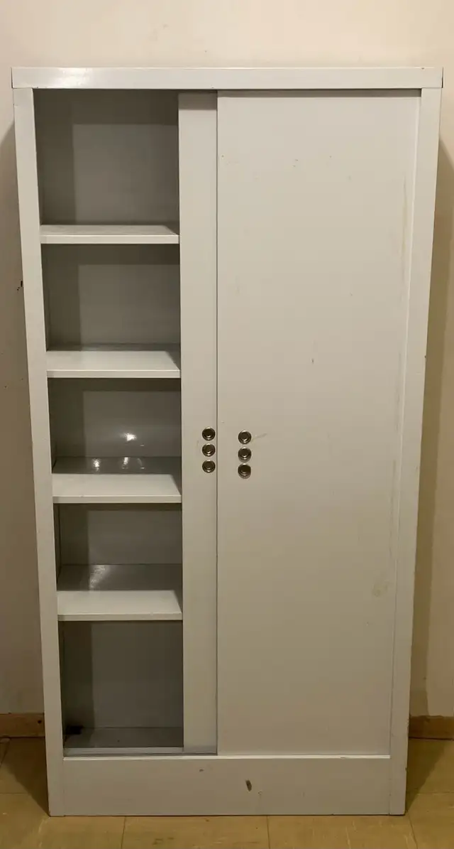 White Metal Storage Cabinet in Bookcases & Shelving Units in City of Toronto - Image 4