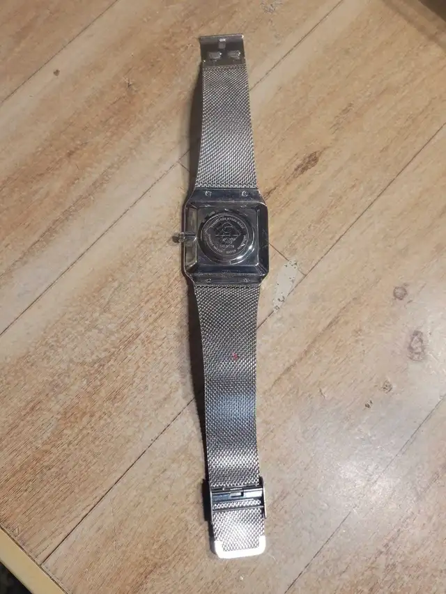 Men's Techno Pave wristwatch in great shape .63683058241539122