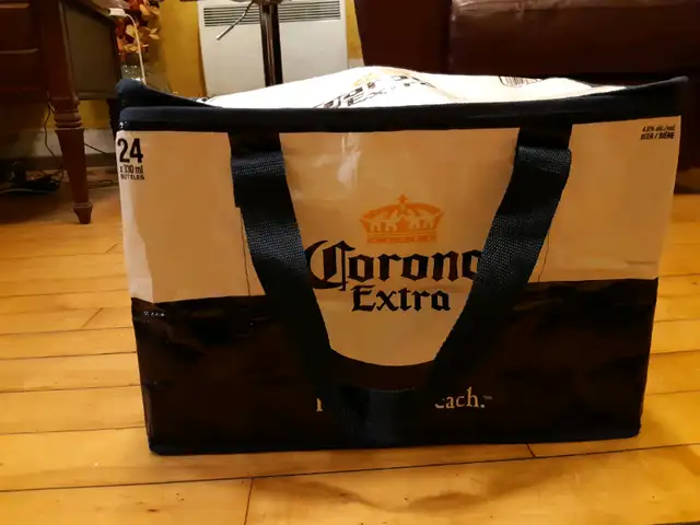 ☆☆☆☆☆   Glacière Sac isolante. Promotionnel $ 35.00 in BBQs & Outdoor Cooking in City of Montréal - Image 2