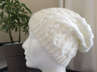 NEW Slouchy Hand knitted Cable pattern soft Yarn Gift Hats