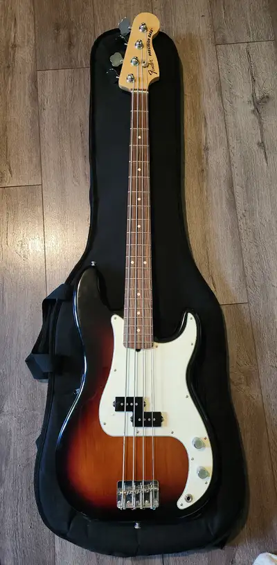 2011 Fender Precision Bass (60th anniversary) w/soft case, View more