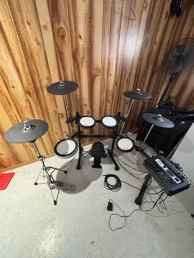 YAMAHA DTX6K3X Electric Drumset , View more