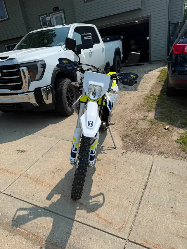 2023 Husqvarna 501s Street Legal Dirt Bike in Dirt Bikes & Motocross in St. Albert - Image 5