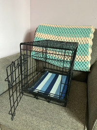 Small pet crate 