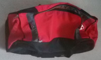 Sport / travel / equipment bag