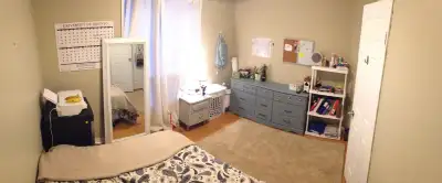 UTSC/CENTENUTSC ROOM FOR RENT