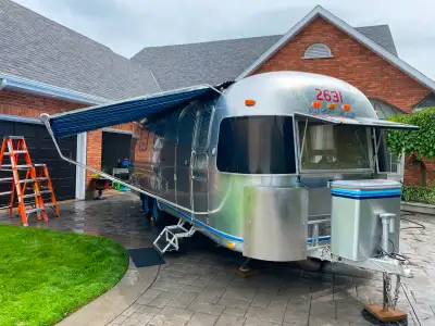 27', 1975 Airstream Overlander, great condition for the age. First year with power jack, AC, interio...