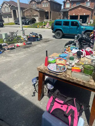 yard sale, View more