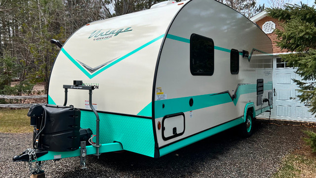 2023 Roulotte Vintage Cruiser 19 RBS in Travel Trailers & Campers in Laval / North Shore - Image 2