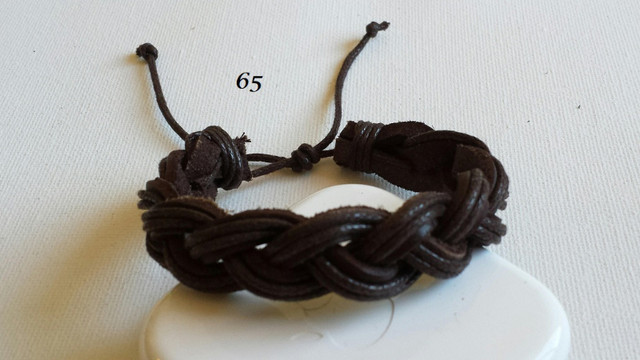 Leather men's bracelets in Jewellery & Watches in Kitchener / Waterloo