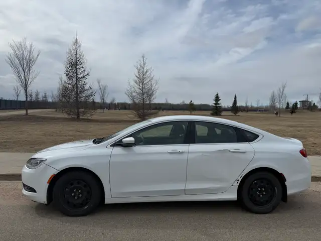 Chrysler C200535271608125368322
