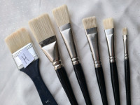 Group “H” These are the Chelveston Series Oil & Acrylic Brushes