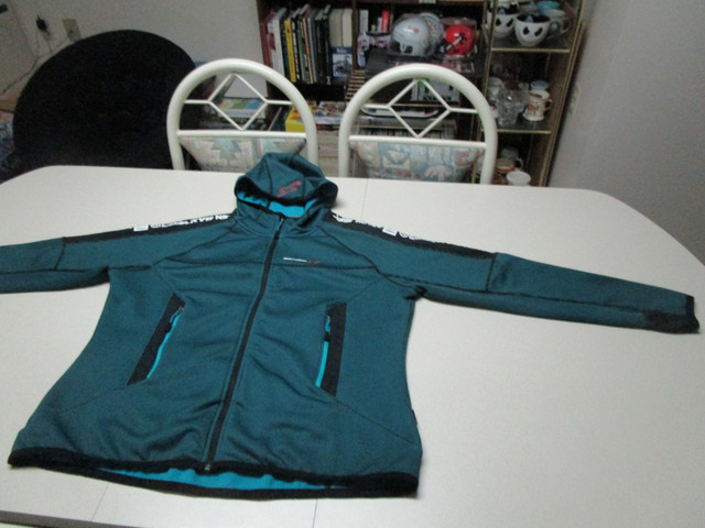 Ski-Doo Hoodie , Women's XXL , Like new in Women's - Tops & Outerwear in Edmonton