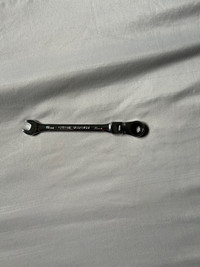 10mm Ratching Wrench (NEED GONE) PRICE NEGOTIABLE