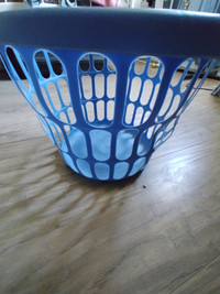 TOYS/CLOTHES STORAGE BASKET FOR SALE $4