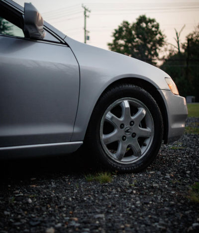 $140 FIRM Selling 4 matching original alloys Honda Accord/ Acura 16 inch 4x114 bolt pattern in great...