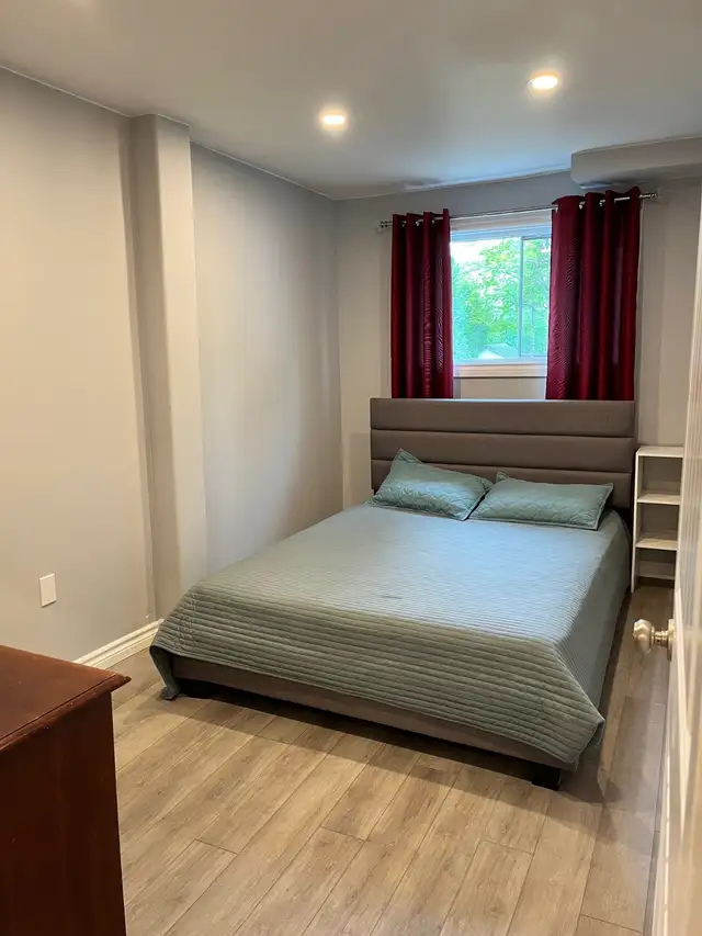 3Bd Apartment for Rent Oct - May in Downtown Sauble Beach in Long Term Rentals in Owen Sound - Image 10
