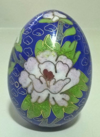Vintage Chinese Cloisonne Enamel Egg Cobalt Blue Pink Flowers