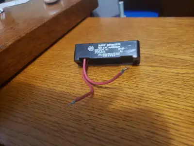 $5each Allen Bradley 700-N5 Series D Surge Suppressor, 150V AC, View more